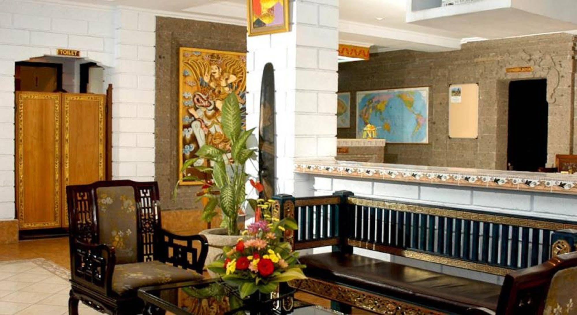 Vilarisi Hotel Legian  Luaran gambar