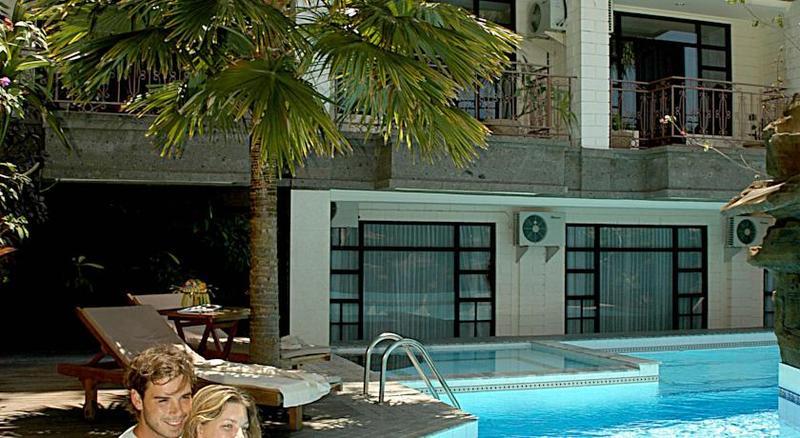 Vilarisi Hotel Legian  Luaran gambar